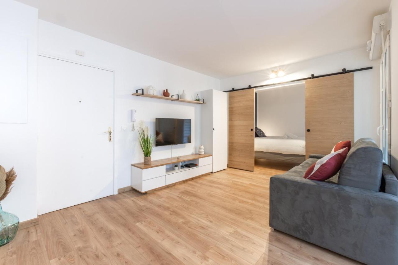 Home Sweet Home By Plaza Chessy  Exteriör bild