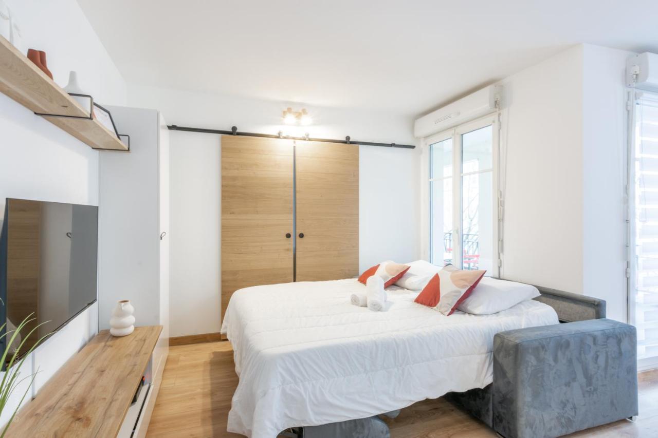 Home Sweet Home By Plaza Chessy  Exteriör bild